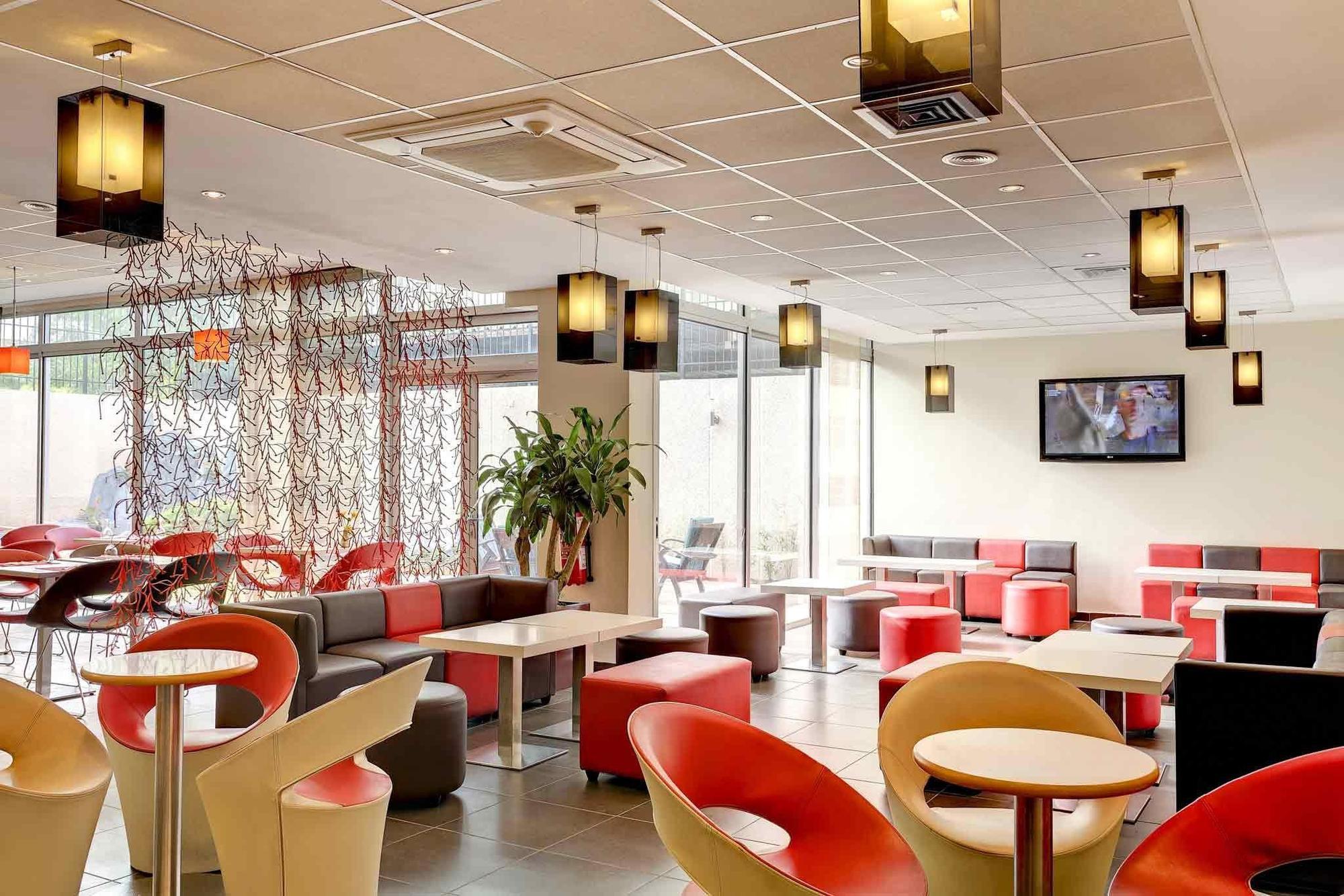 Hotel Ibis Styles Abidjan Plateau Exteriér fotografie