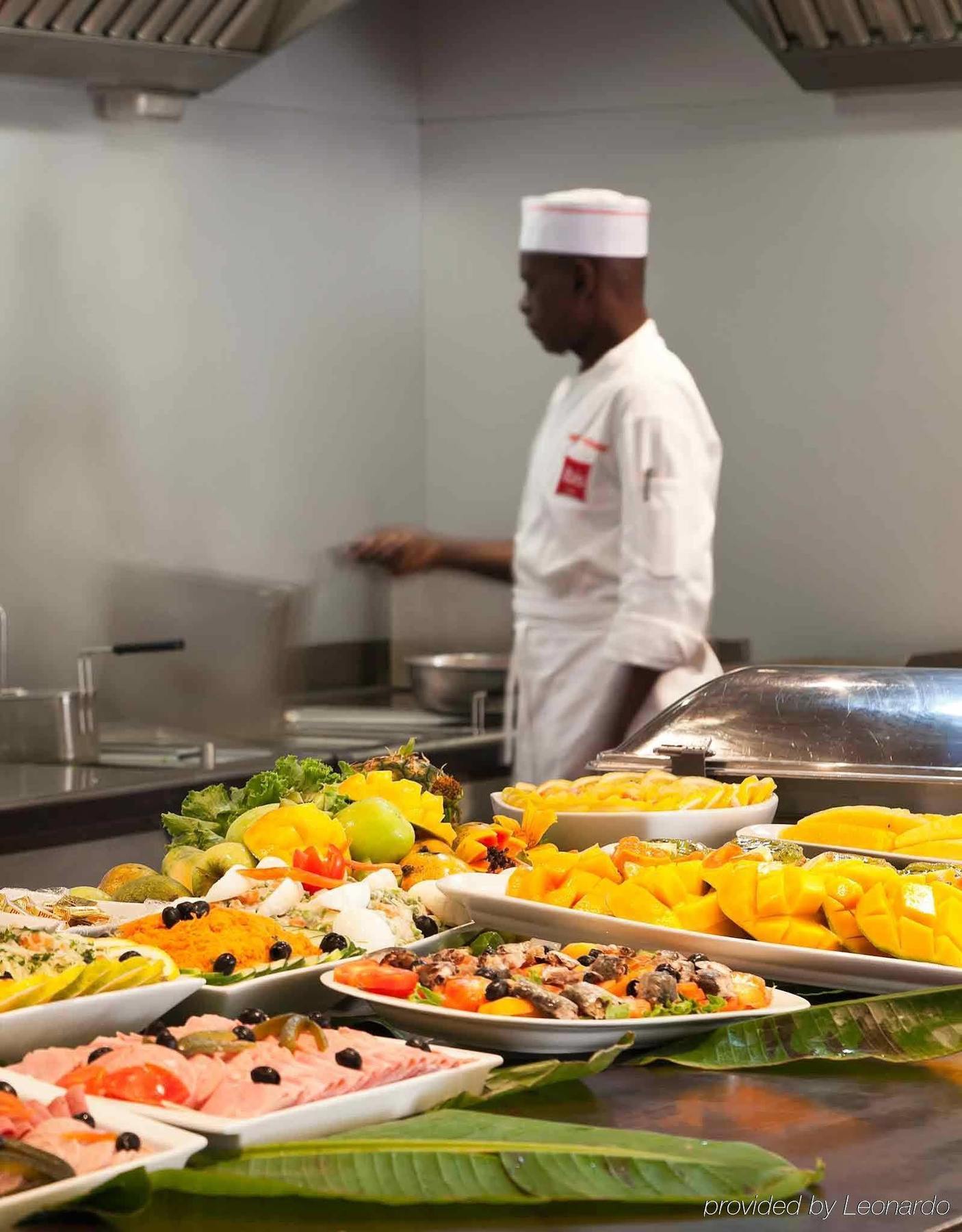 Hotel Ibis Styles Abidjan Plateau Exteriér fotografie