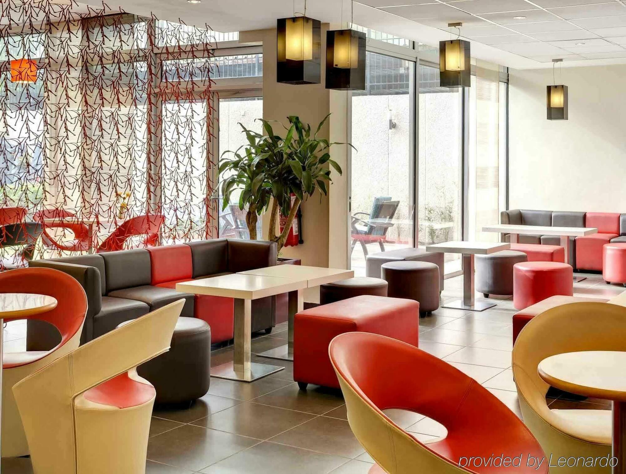 Hotel Ibis Styles Abidjan Plateau Restaurace fotografie